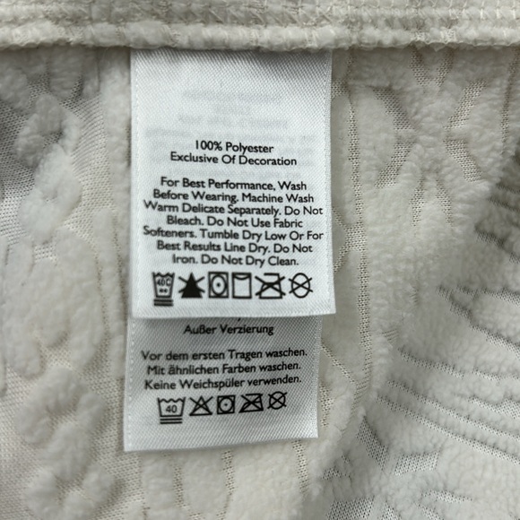 Eddie Bauer Lightweight Printed 1/4 Zip Fleece - Picture 5 of 9